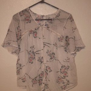 super cute floral flow shirt